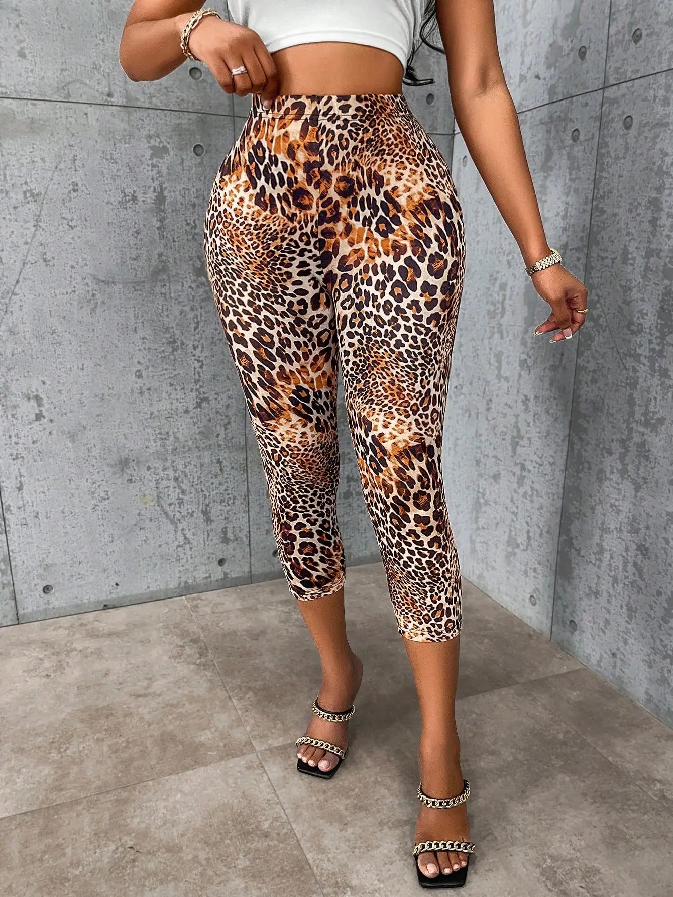 Wild Instinct Leopard Capri Leggings