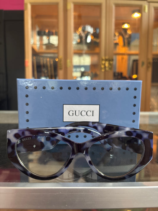 Gucci Violet Reign Oversized Sunglasses