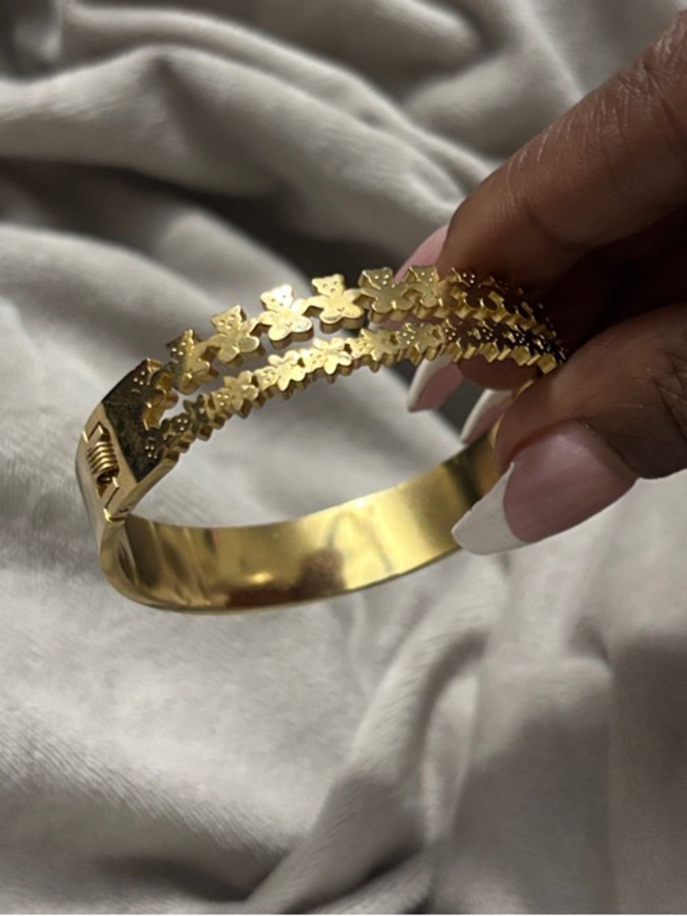 Gold Teddy Bear Link Bangle Bracelet